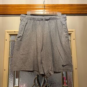 Nike Men's Athletic Shorts in Gray